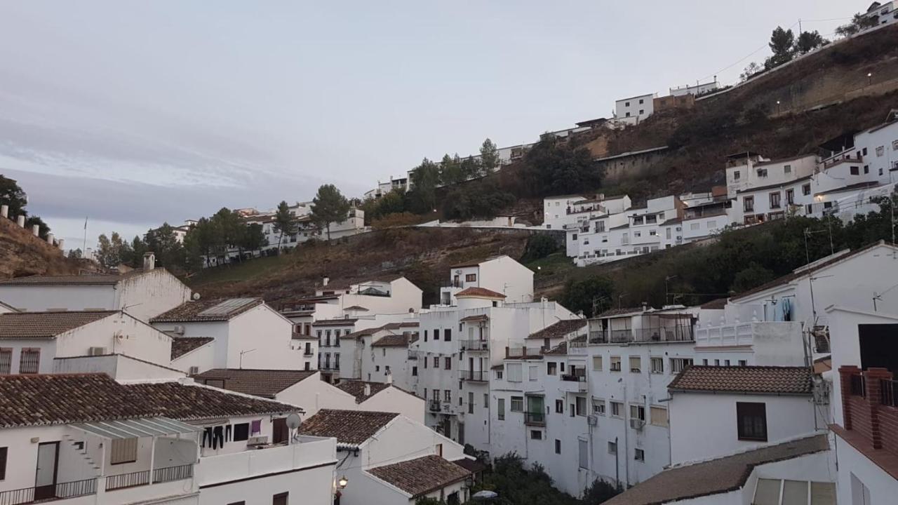 Apartament El Nido De La Galeria Setenil De Las Bodegas